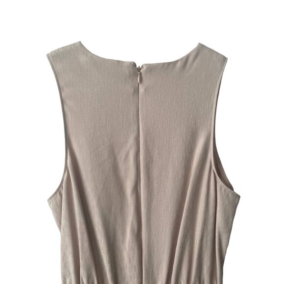 BCBGMAXAZRIA SURPLICE NECK SLEEVELESS FRINGE ROMPER NWT SIZE 0 - Picture 7 of 9